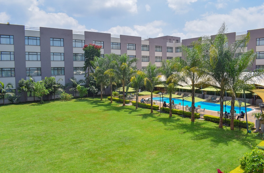 Tamarind Tree Hotel 46/50