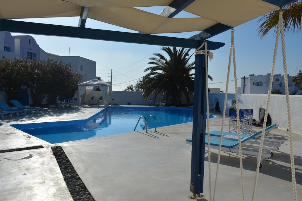 Melina Hotel 42/43