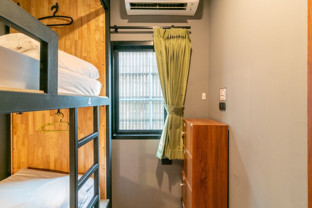 Timber Hostel 38/63