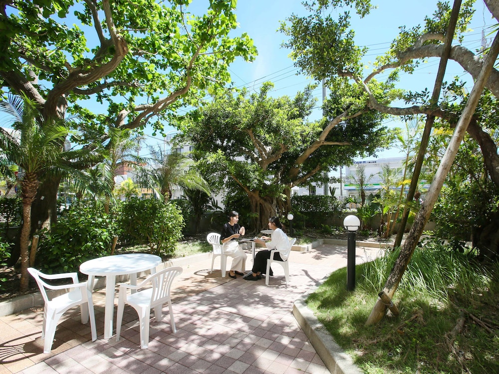 Hotel Route Inn Grantia Ishigaki 65/66