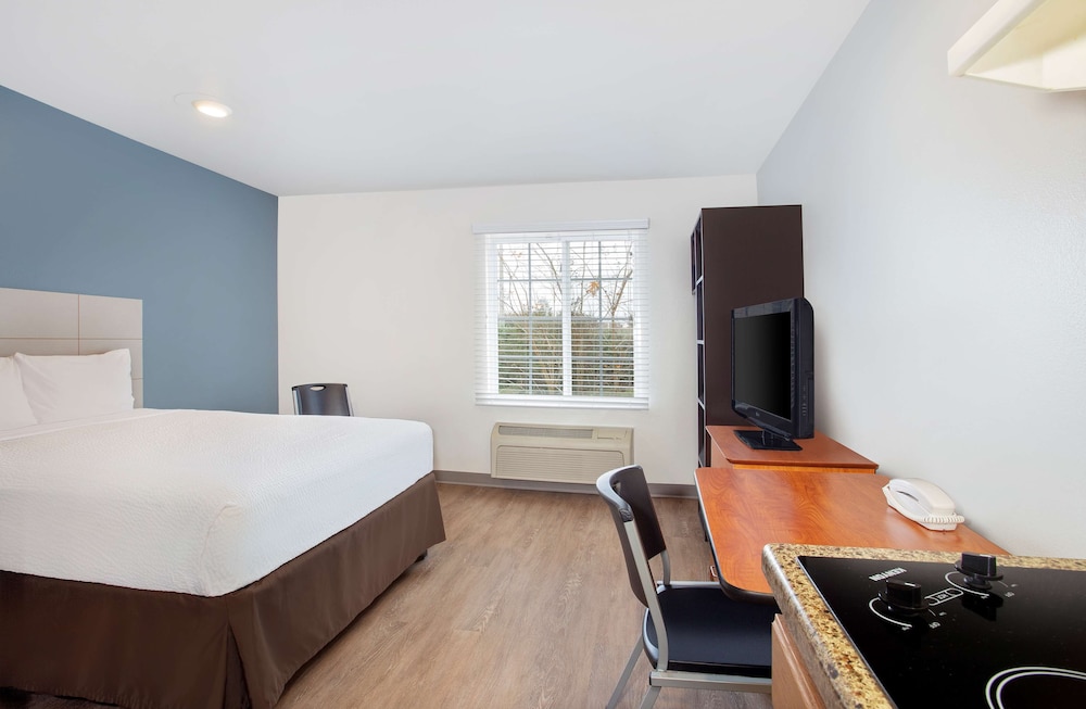 Woodspring Suites Orlando South 26/43