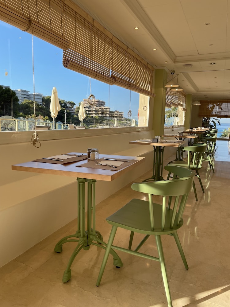 Hotel Cala Font 40/41