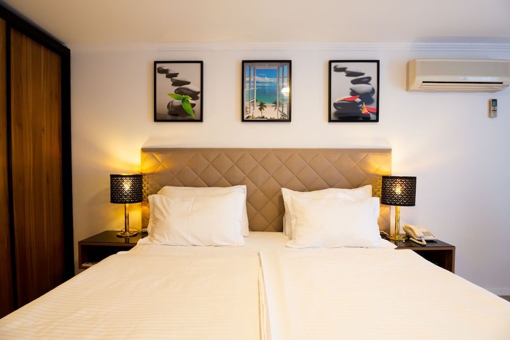 Vila Tina Hotel 7/23