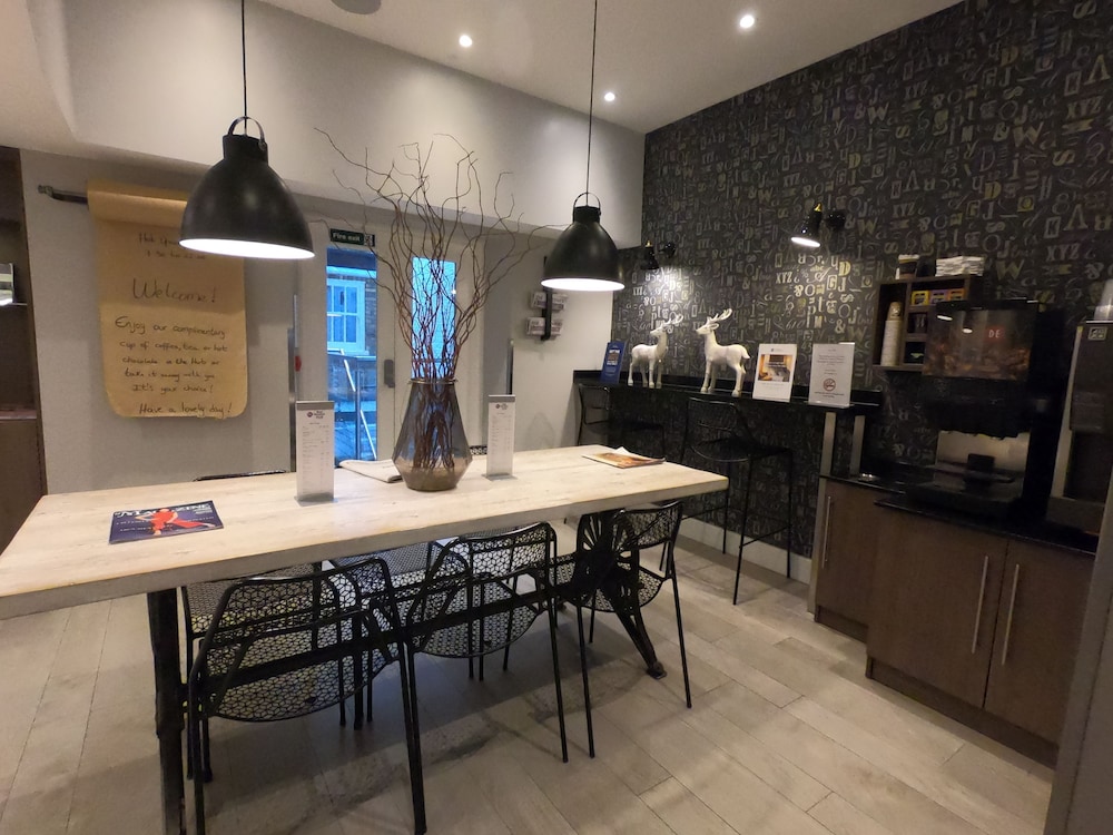 Best Western Plus Delmere Hotel 39/41