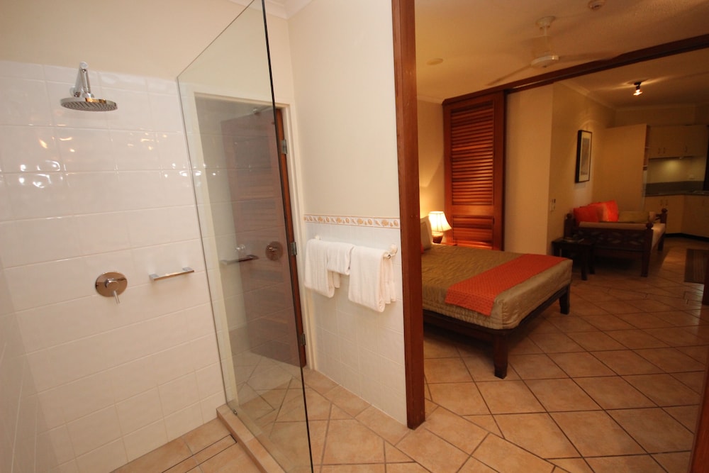Hibiscus Resort And Spa 36/77