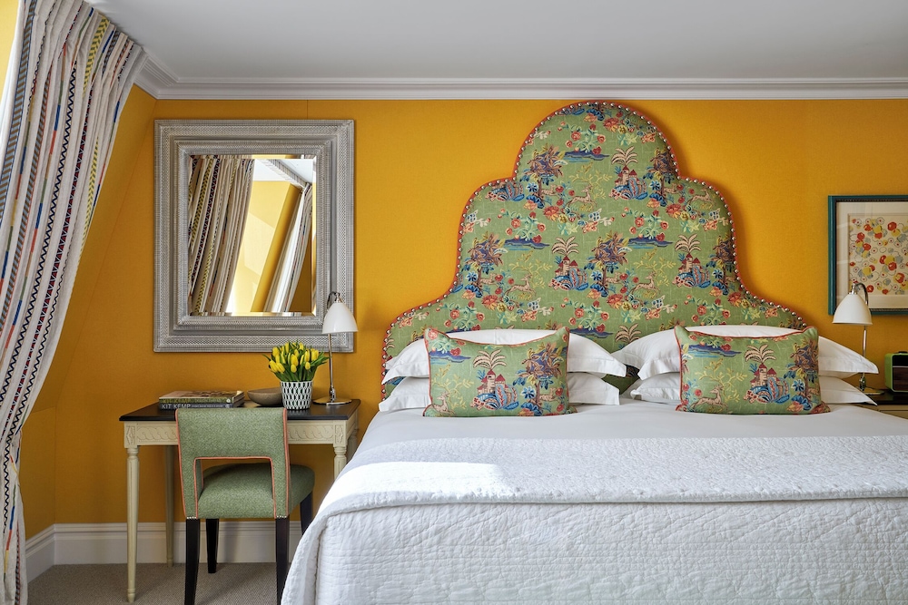 1 BEDROOM, VIRGINIA WOOLF, SUITE