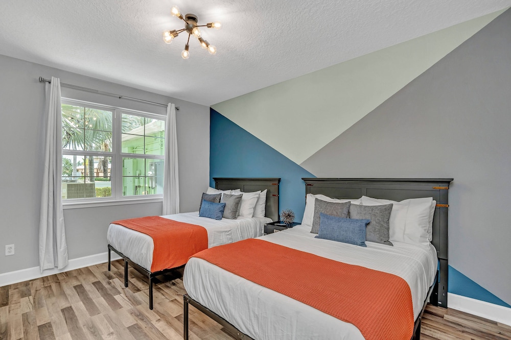 2 BEDROOMS, CONDO