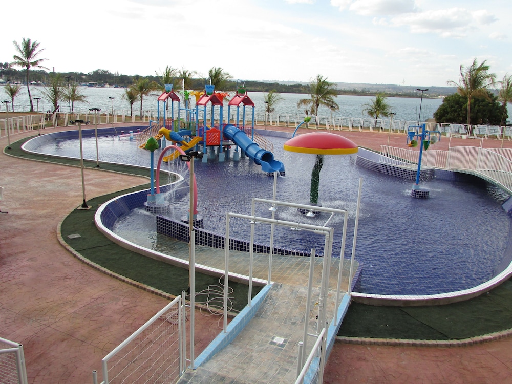 Bay Park Resort 58/64