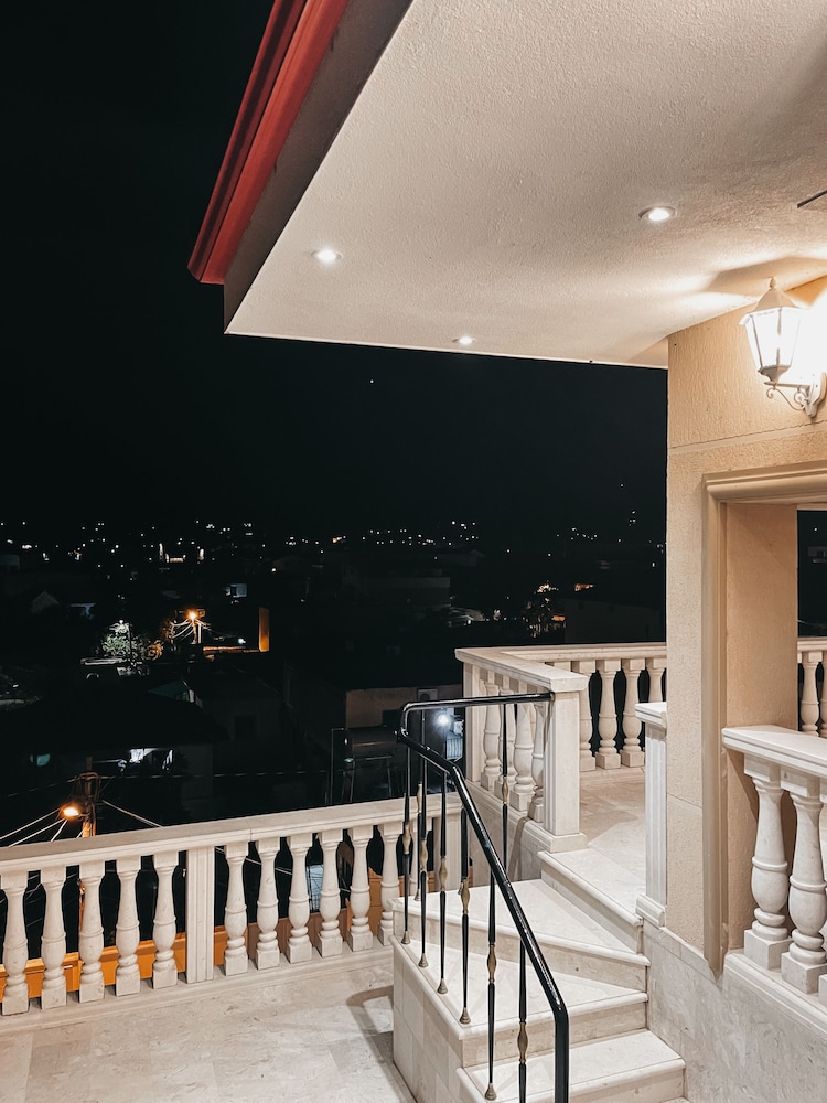 Amansar Boutique Hotel 21/23