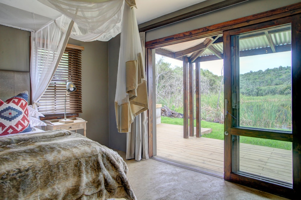Bush Villas Self-Catering At Botlierskop 15/50