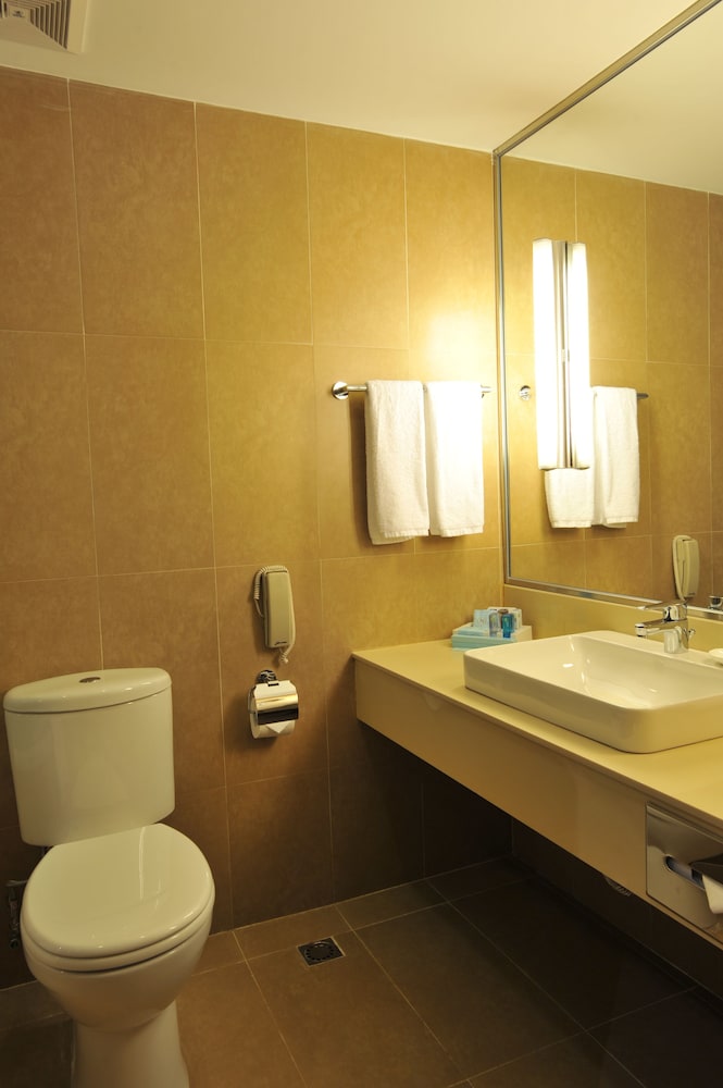 Novotel Shenzhen Watergate 41/41