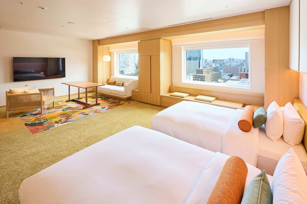 PLAZA, STYLE, SUITE, TWIN BEDS, PLAZA FLOOR