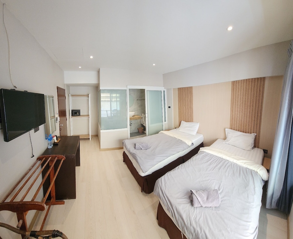 STANDARD, TWIN BEDS