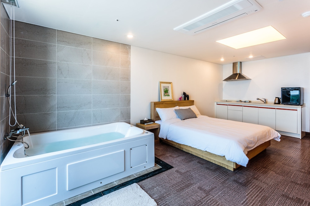 Seastay Hotel Spa 12/37