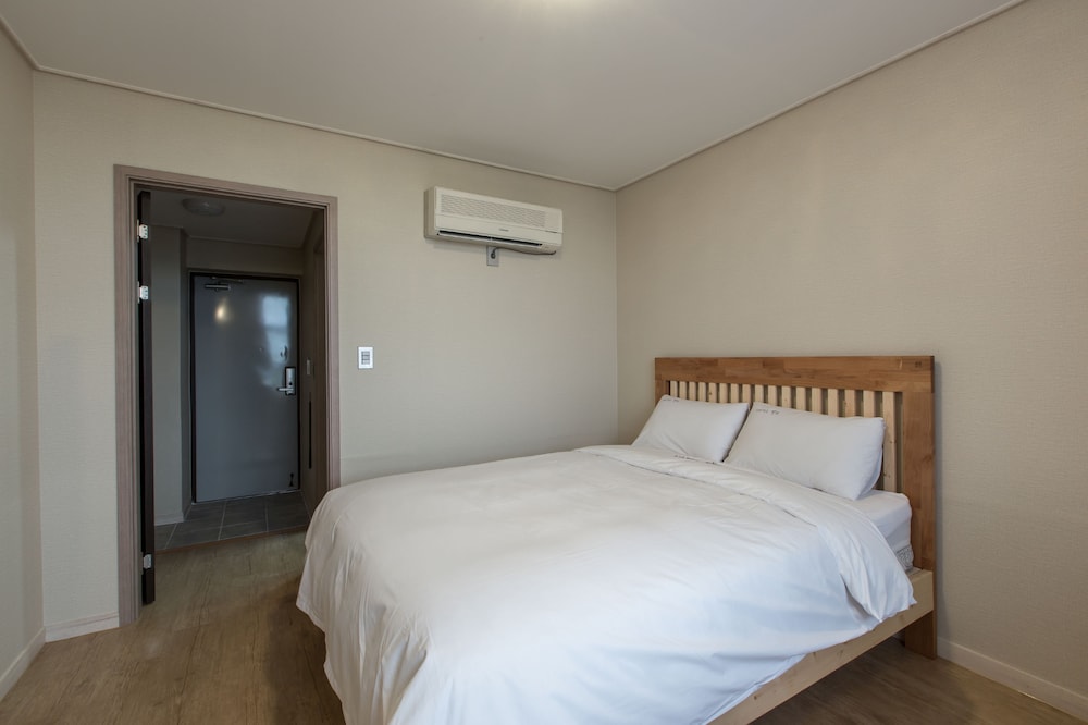 Hotel Elin 14/35