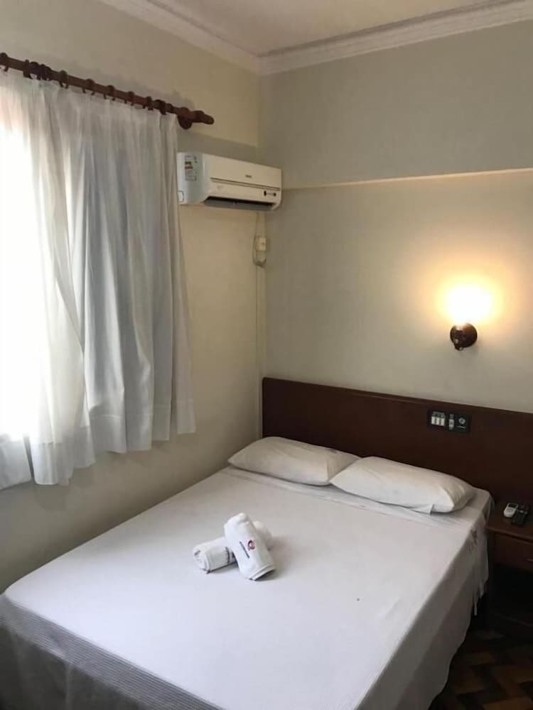 Acomodare Hotel 22/43
