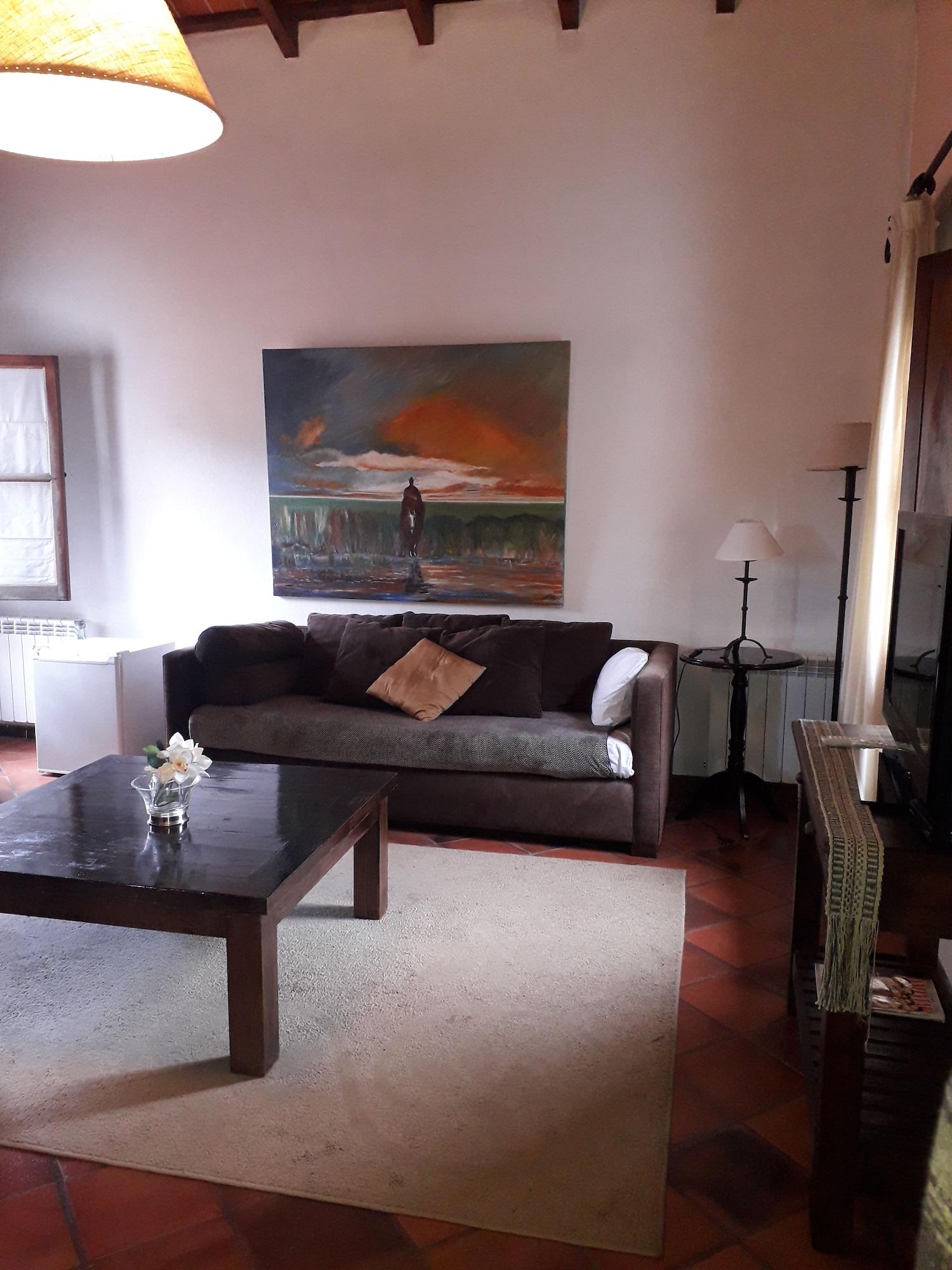Hotel Torrontes 24/50