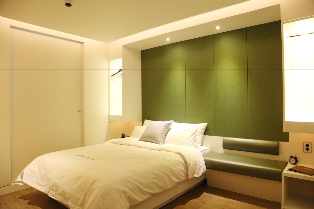 Noel Business Hotel 33/59