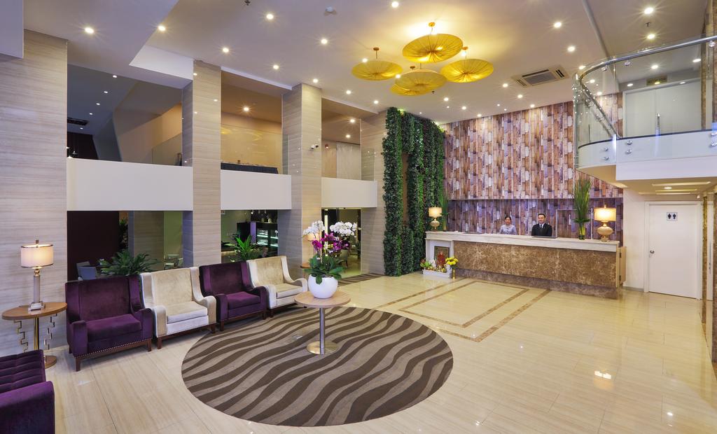 Lobby at M Village Hotel Ly Tu Trong, a brand of Modern Village Lifestyle, SAIGON / HO CHI MINH CITY
