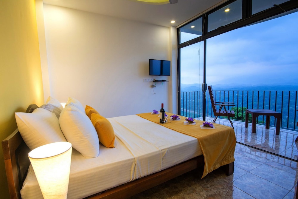 Ceyloni Panorama Resort 42/59