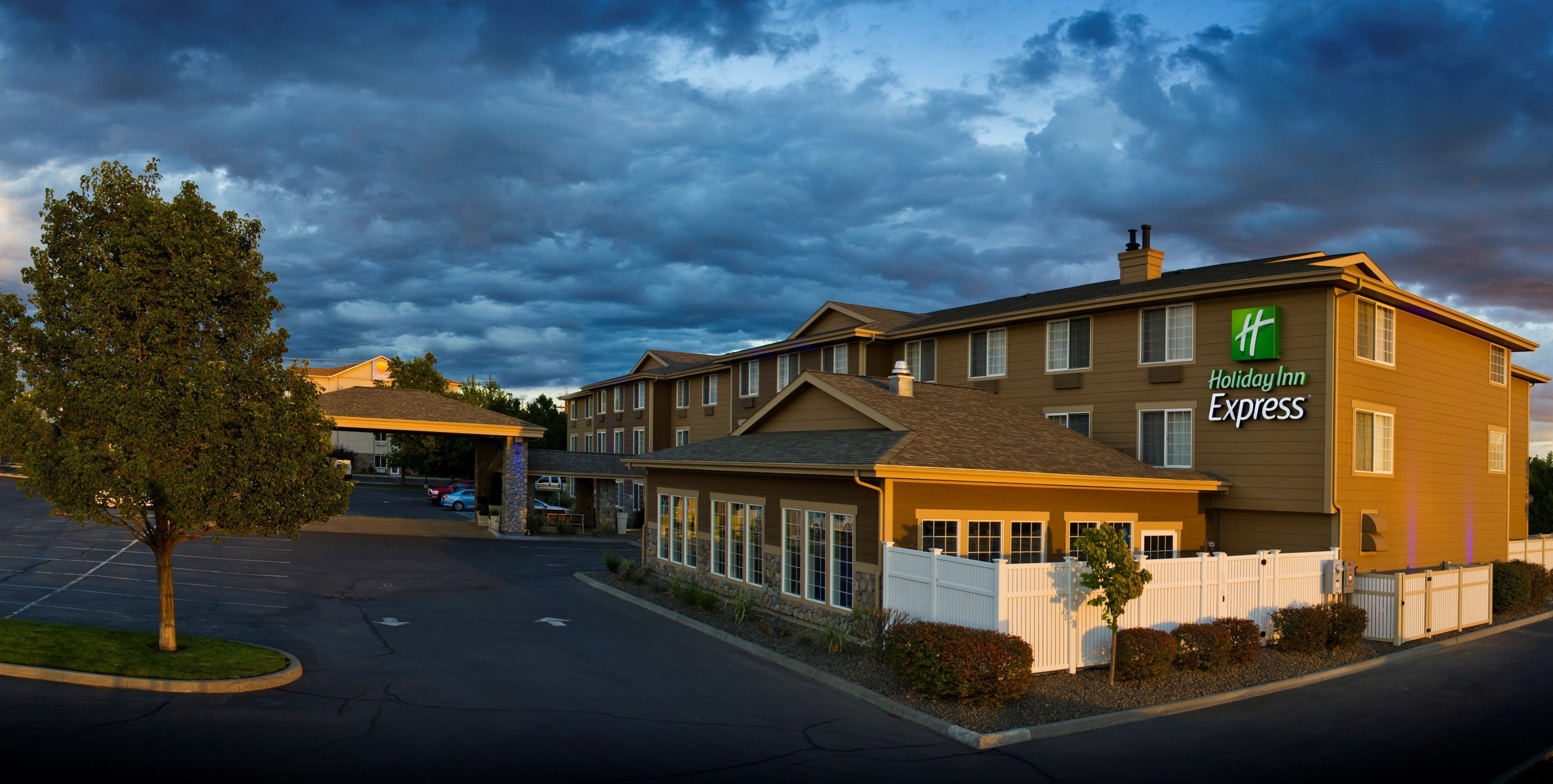 Holiday Inn Express Walla Walla 5/59