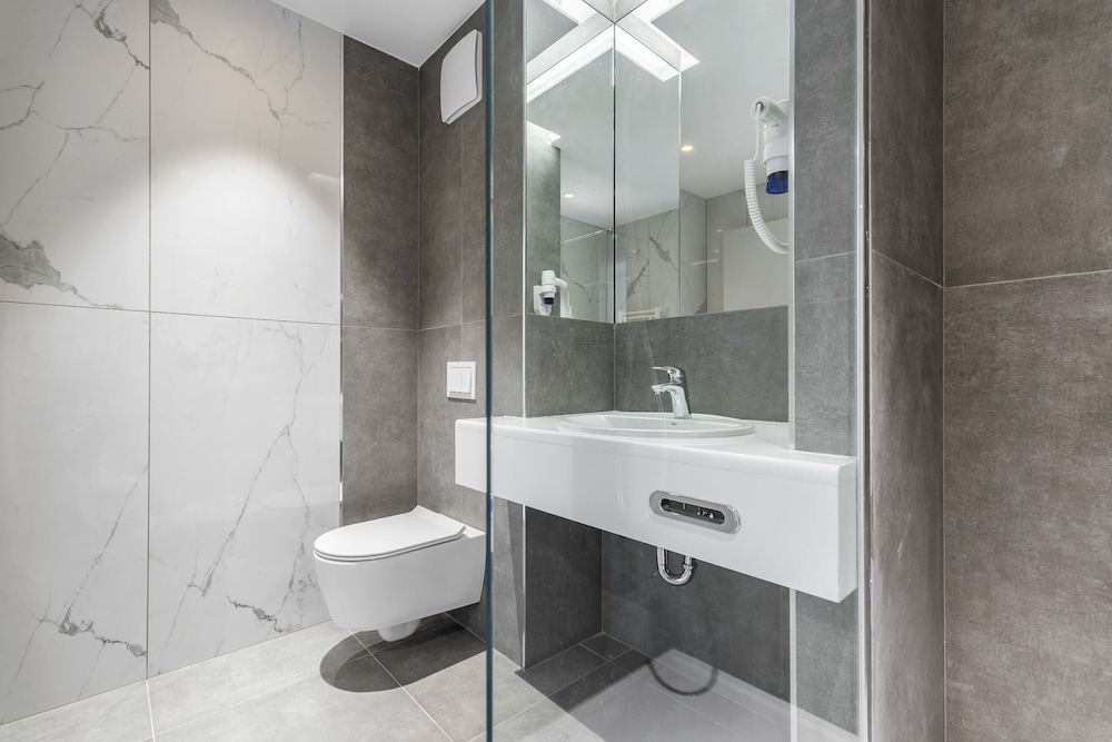 Hotel Mirjam 49/50