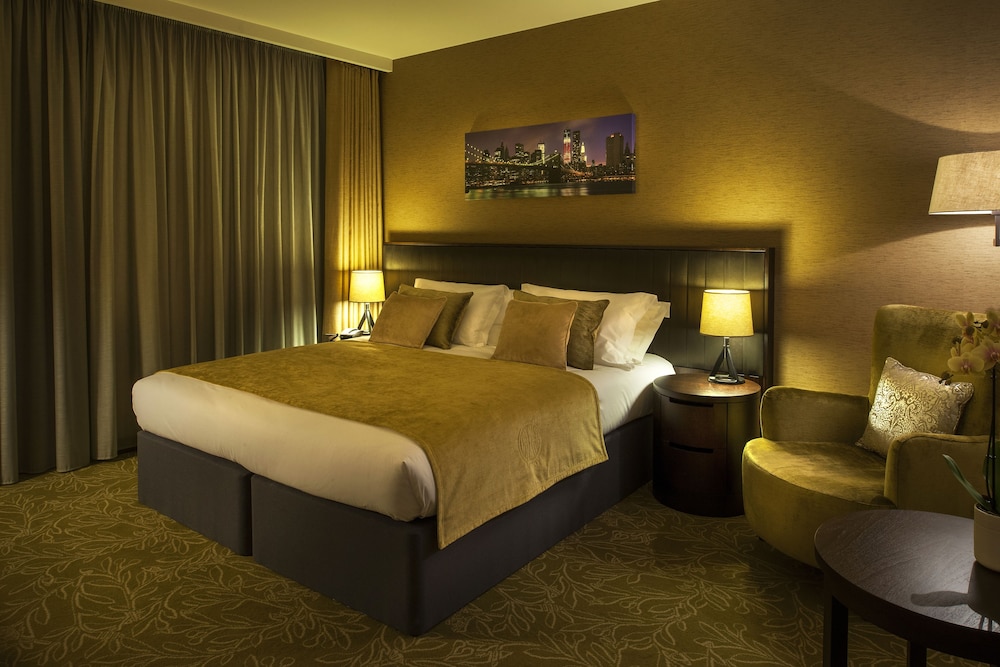 Genting Hotel 9/48