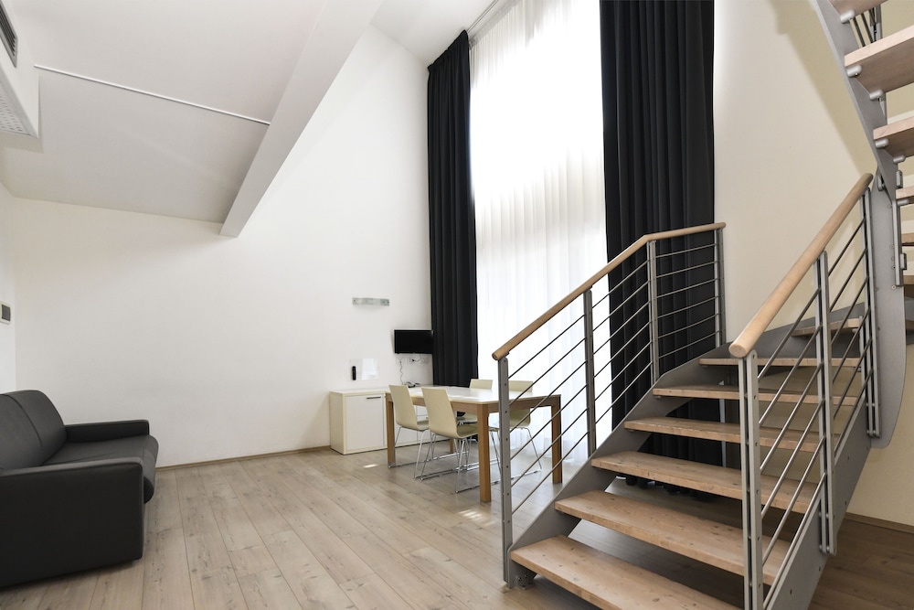 Hotel Eden 42/62