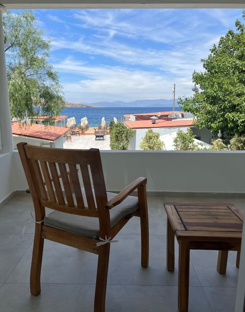 Lavinya Otel 35/50