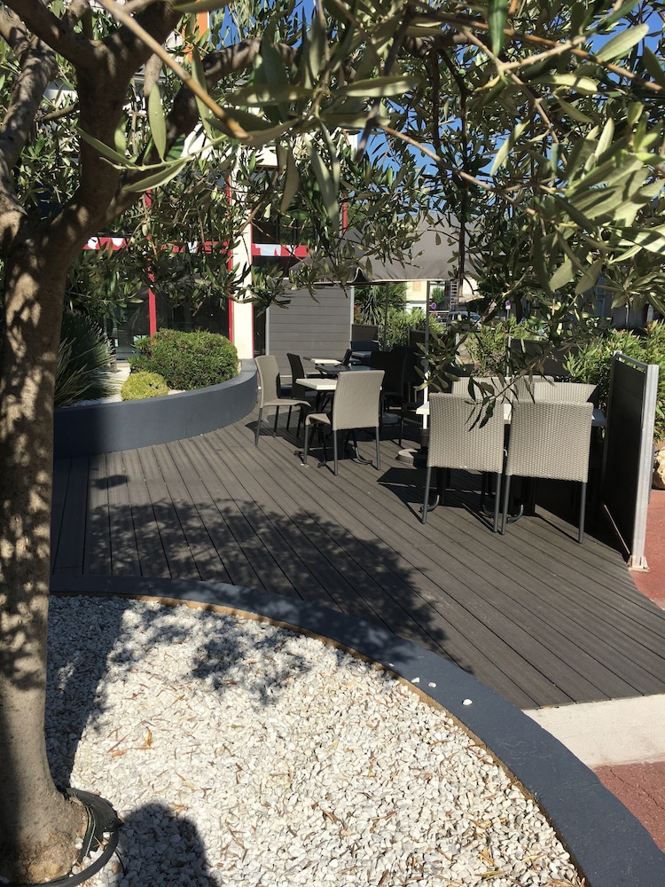 Ibis Ales Centre Ville 40/46