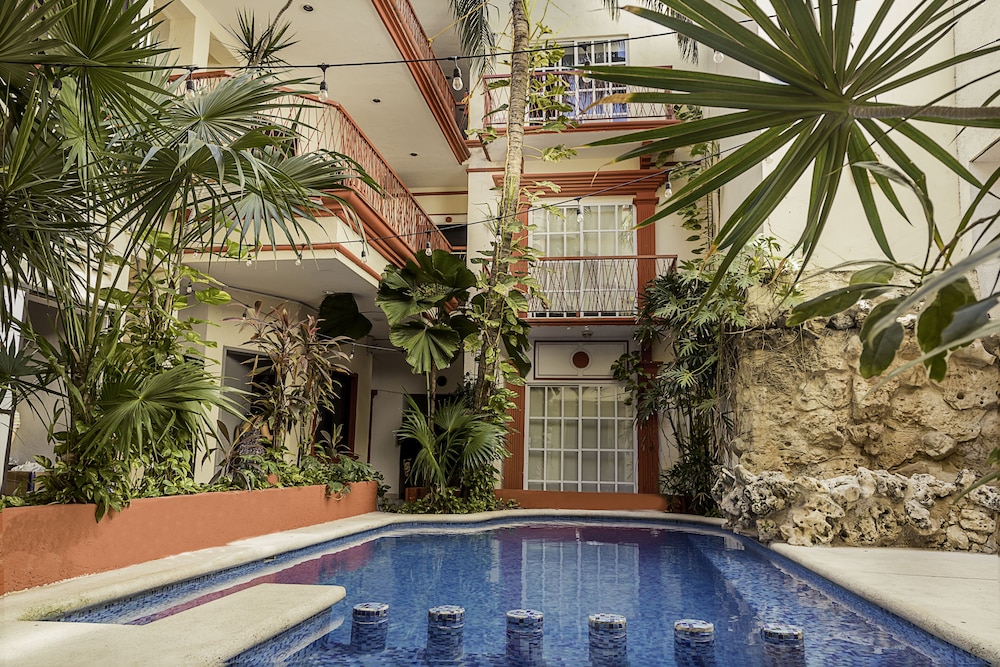 Hotel Maya Turquesa 28/41