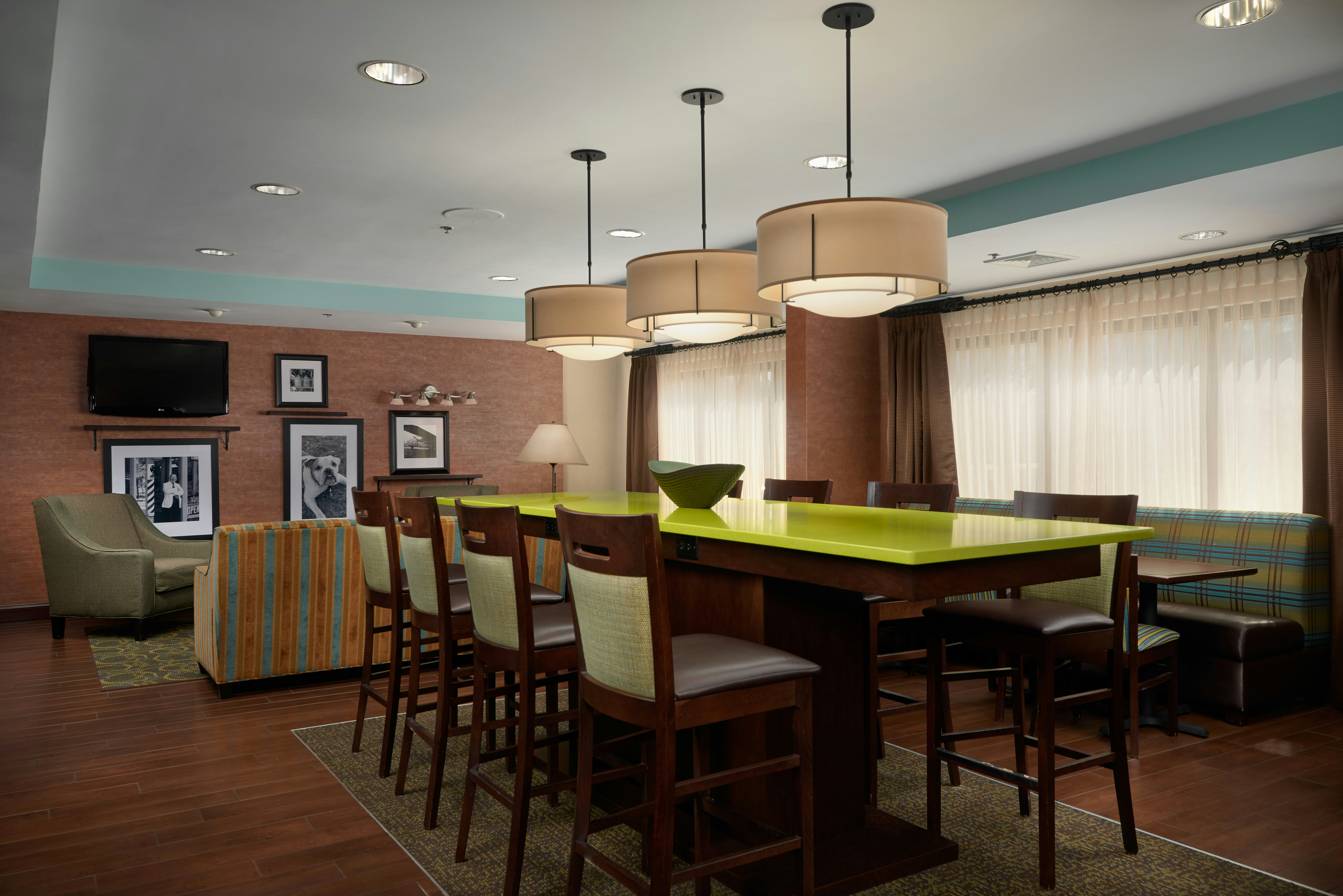 Hampton Inn Goldsboro 41/52