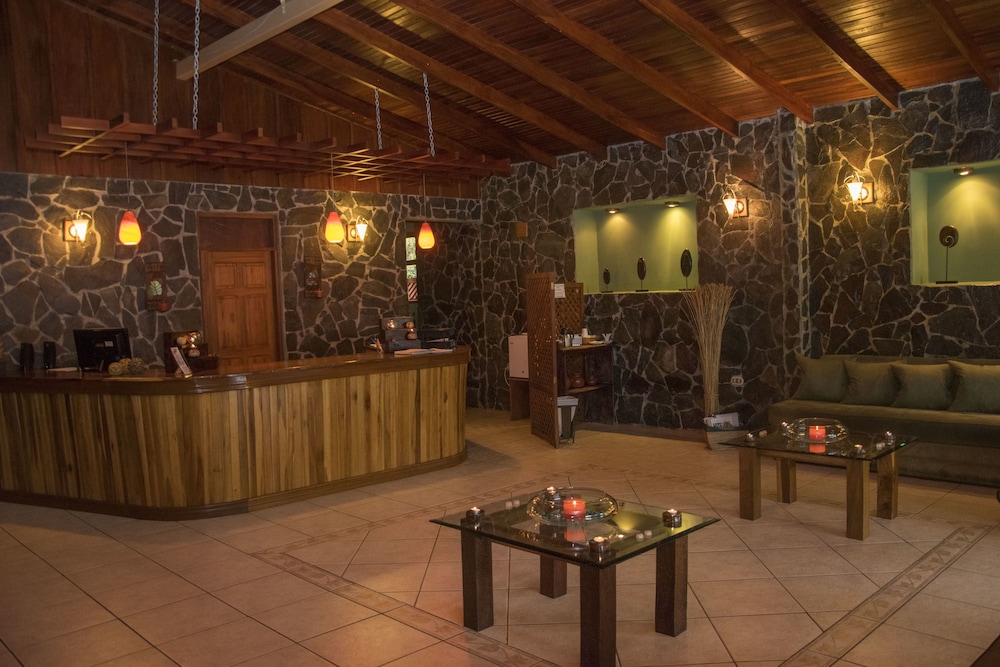 El Establo Mountain Hotel 60/68