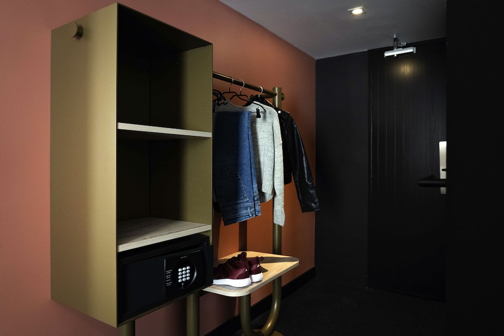 ibis Styles Paris Porte de Versailles - Mairie d'Issy 50/59