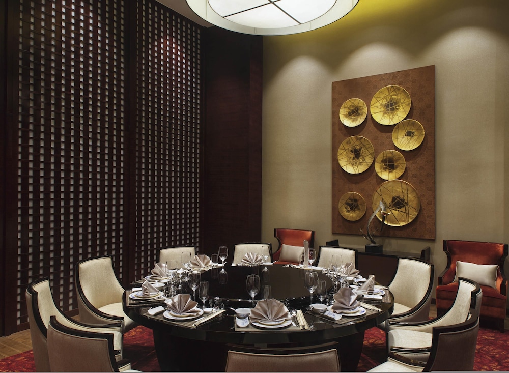 Movenpick Hotel Enshi 53/67