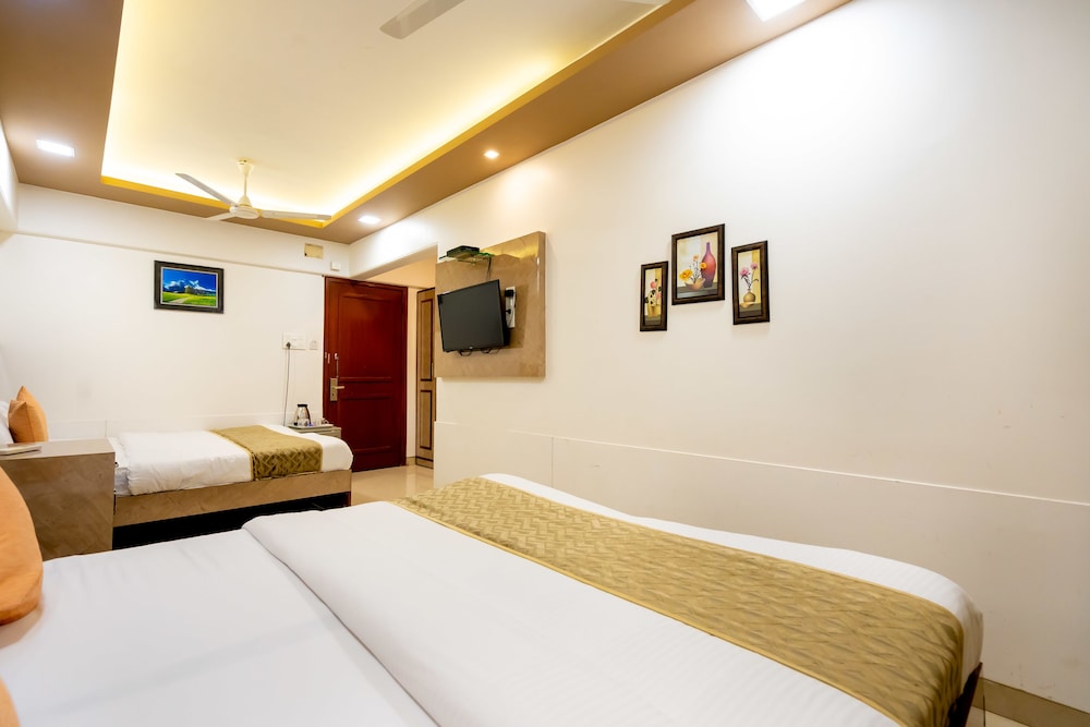 Hotel Mina International 8/30