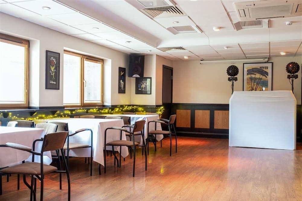 Staindrop Lodge Hotel 27/56