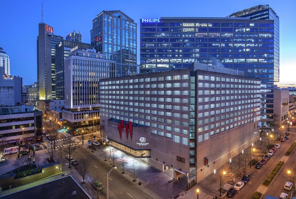 DoubleTree by Hilton Hotel Nashville Downtown photo1