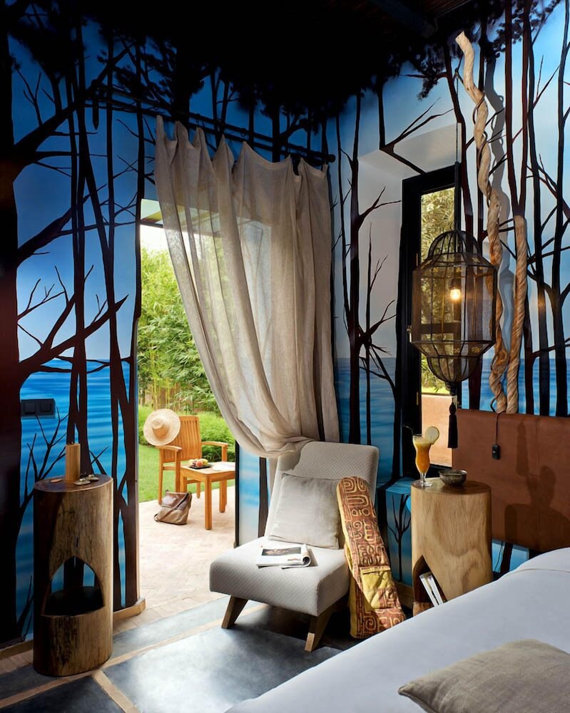 The Source 128/165