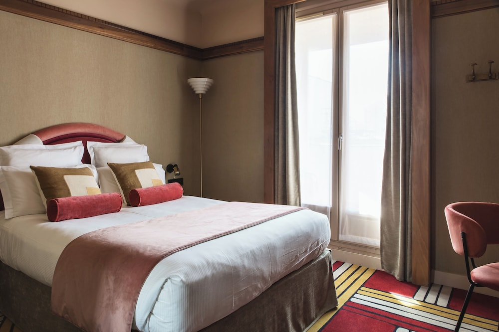 Hotel Mercedes 15/60