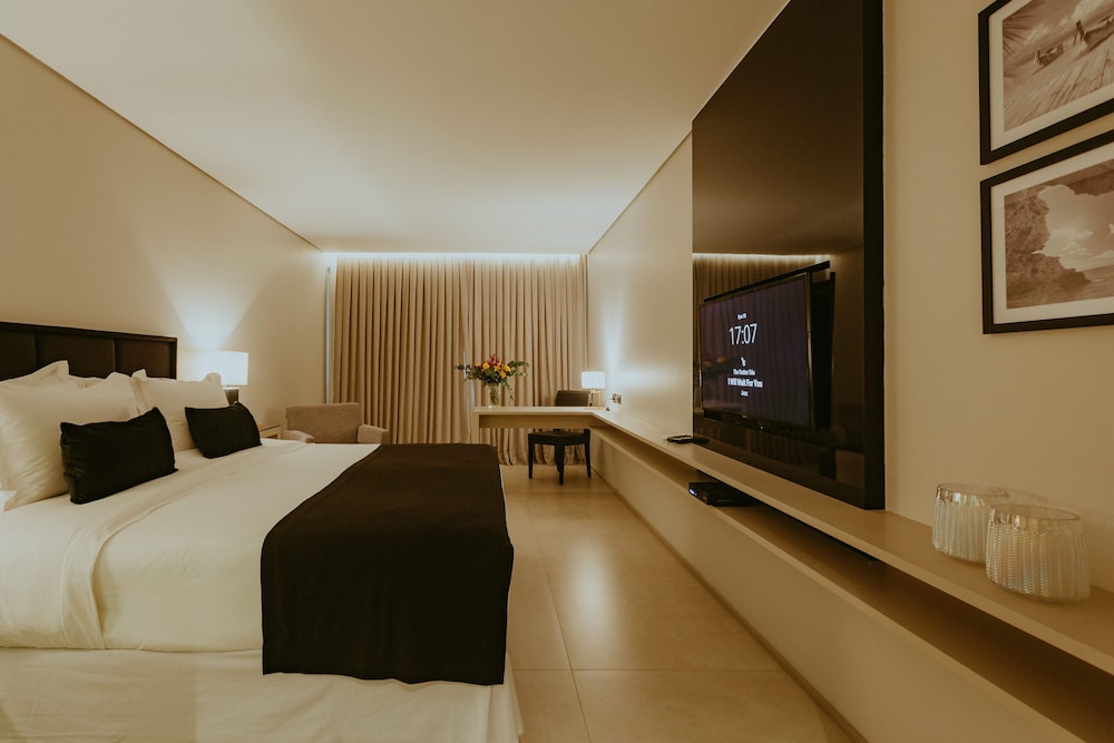 LS Hotel 10/50