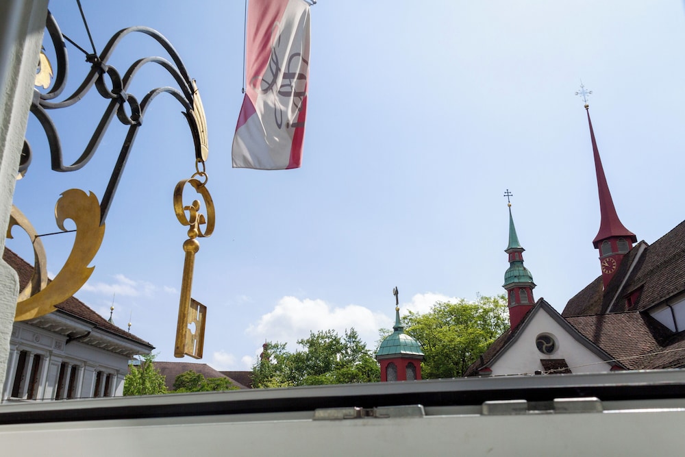 Hotel Schlussel seit 1545 30/34
