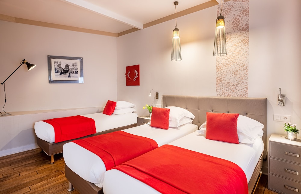 Hotel Eiffel Segur 22/69