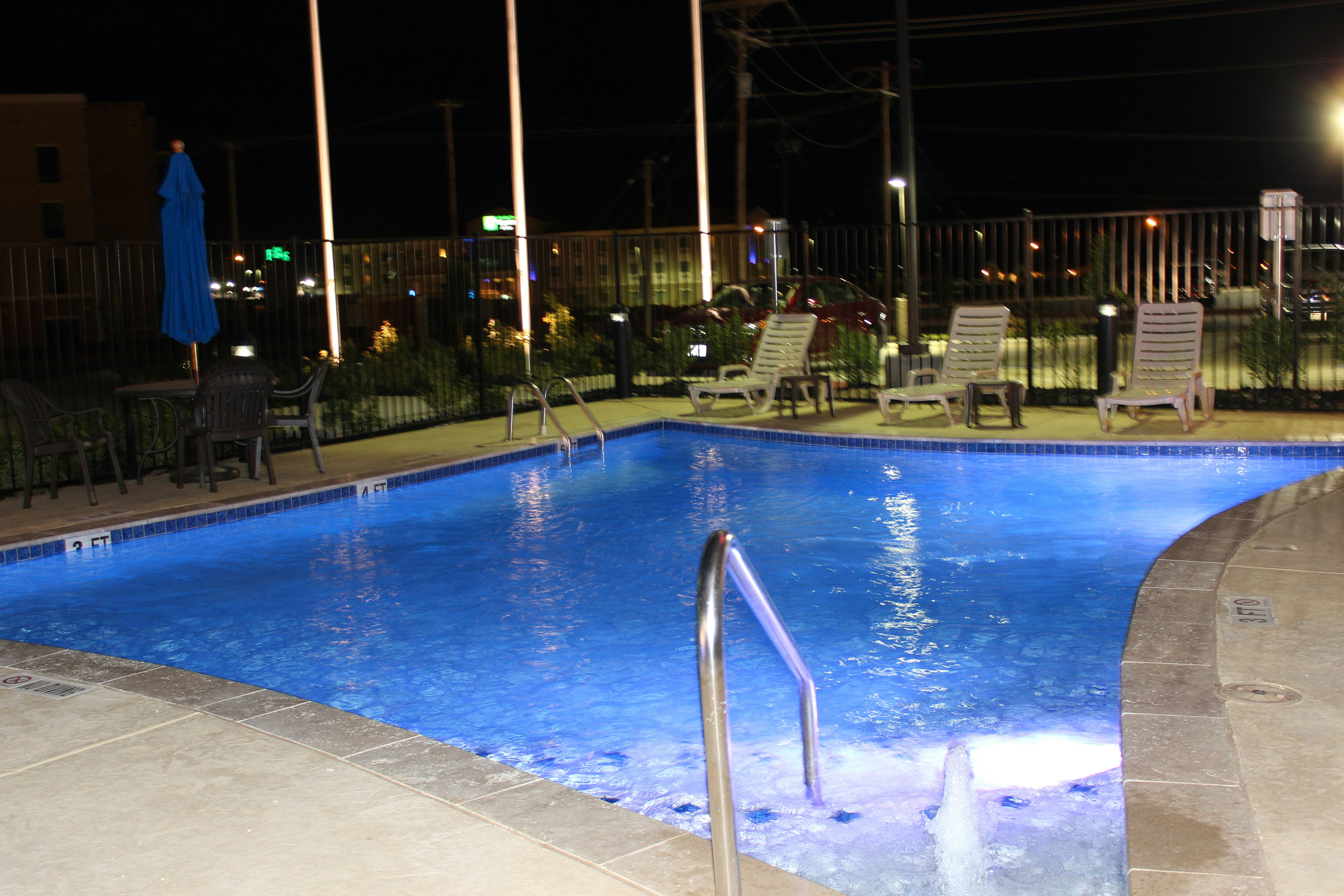 Hampton Inn Cotulla 17/37