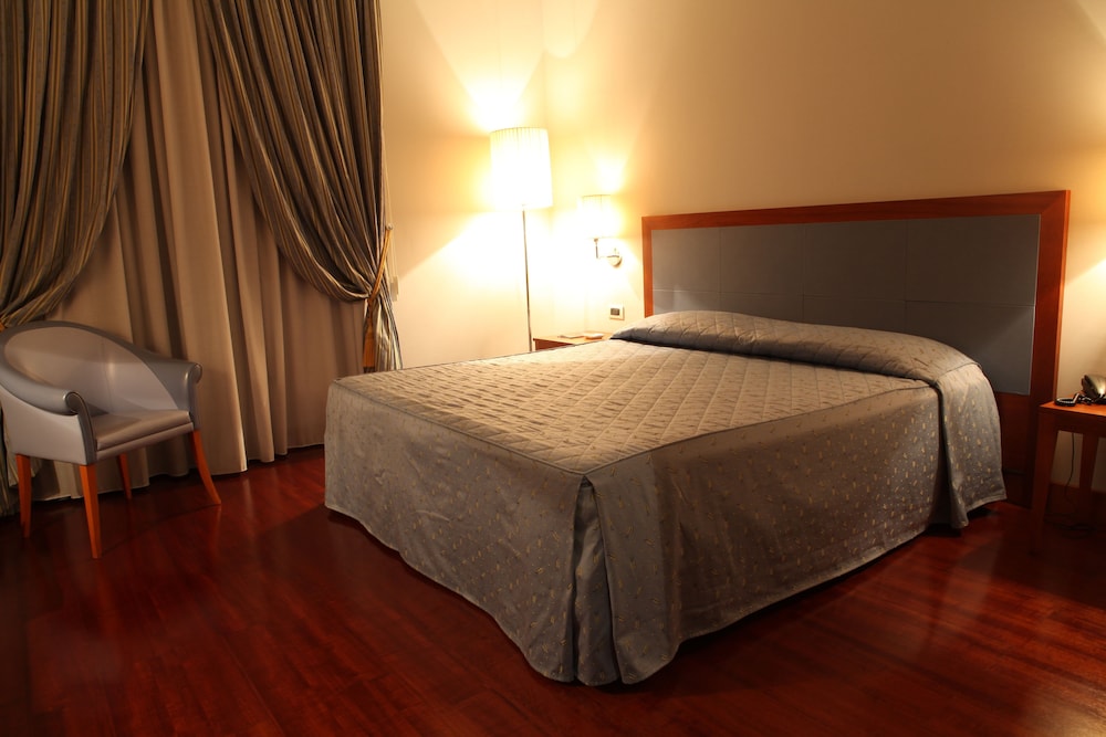 Hotel Del Campo 18/64