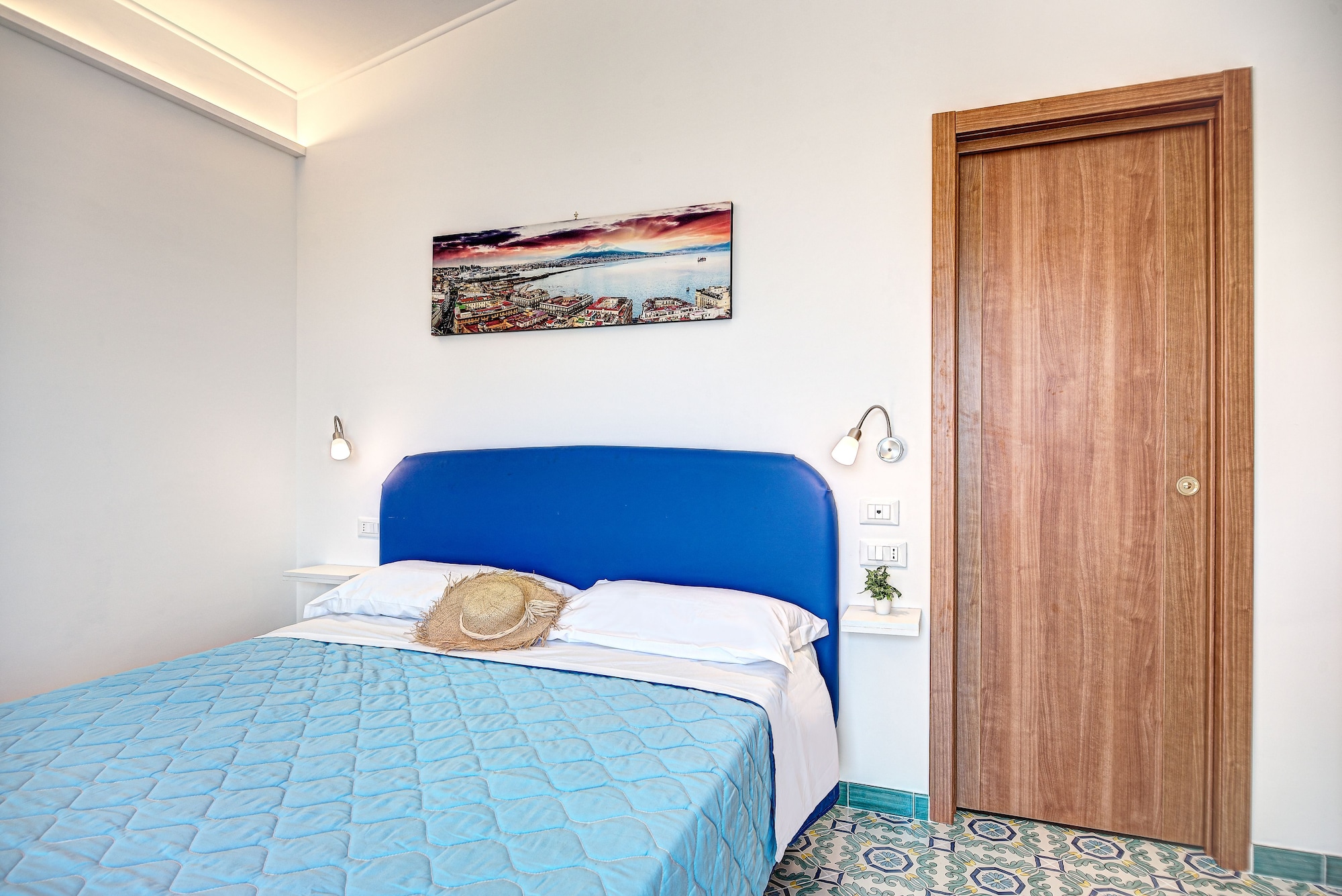 1 BEDROOM, ELITE, DOUBLE BED, SEA VIEW
