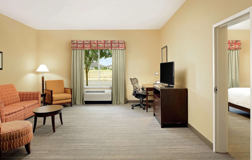 Hilton Garden Inn Fontana 27/46