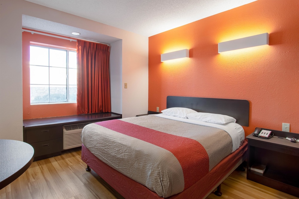 Motel6 El Paso, TX - Southeast 21/45