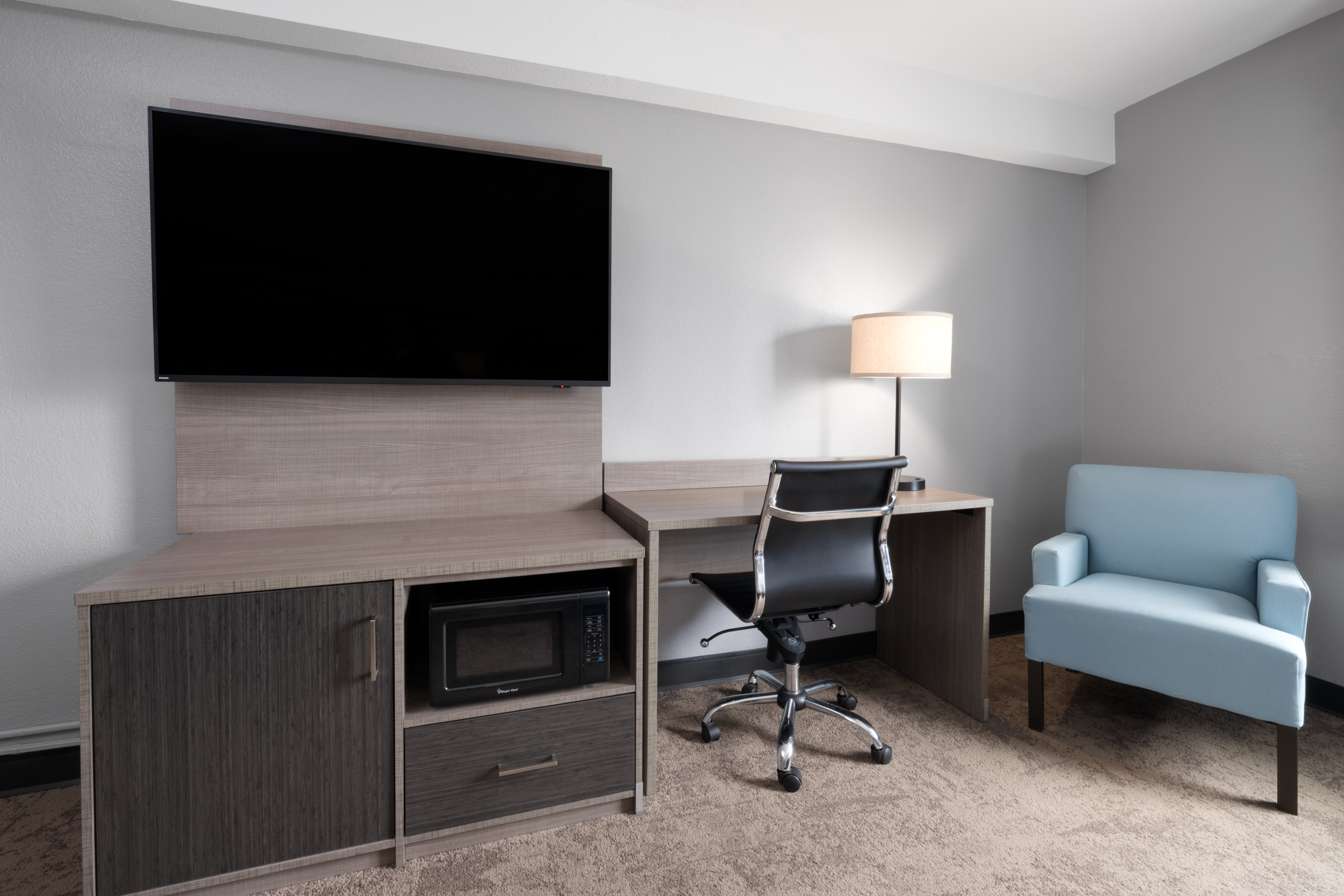 Garner Hotel Virginia Beach North by IHG 37/42