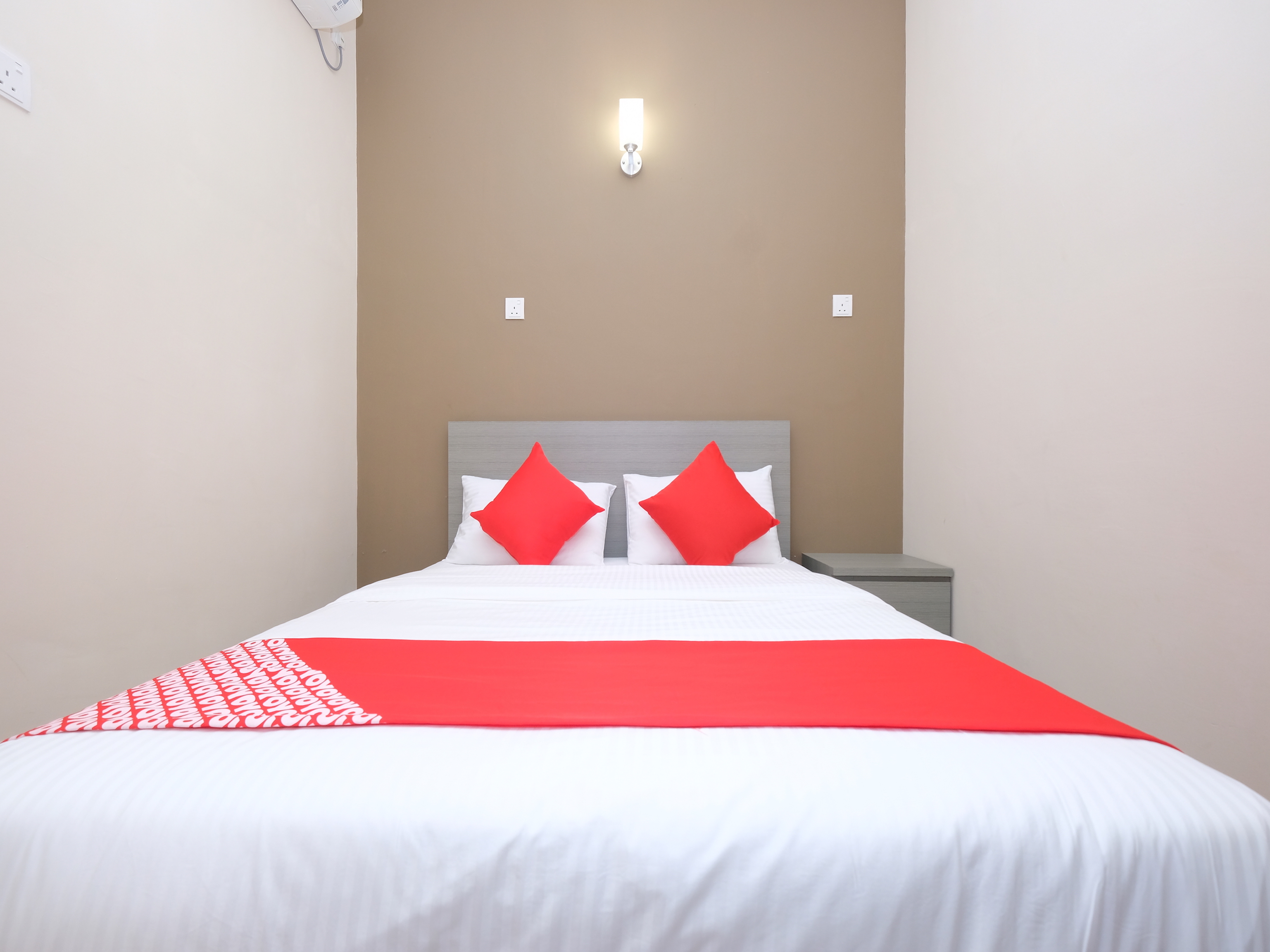 OYO 43935 Mancalin Hotel 12/38